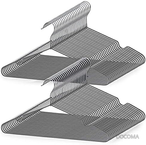 商品の特徴・【高品質】素材：スチール+PVC加工 サイズ：40cmx20cmx0.3cm 1本/約40g 耐荷重4kg。ハンガーの本体は、高品質のPVC材料とスチールを採用しています。品質保証の上に、手触りがよく、使用感がアップします。4人家族で、50本組みのハンガーは3セットで、ちょうどの数量です。・【丈夫】薄型タイプですが、耐荷重の能力が抜群！冬の重い服を掛けても変形しません。クロゼットの中に使用したら、木製ハンガーや、プラスチックハンガーなどより、50％の空間を節約できます。室内でも、外でも、使い勝手が良いです。・【すべらない】PVC材料が滑り止めの効果がよくて、どんな衣類を掛けても落ちる心配がありません。コート、洋服、キャミソール、スカート、タオル、またズボンにも対応できます。安心に使えるハンガーです。・【デザイン】人間工学に基づいて、型崩れにくい曲線を設計しました。そして凹み部分のデザインは、ハンガーの便利さを増やしました。お客様により良い使用感を提供させていただきます。・【保証期間】AUVハンガーが、12ヶ月の特有の保証期間があります。ハンガーが万全の検査を実施しておりますが、運送中の落下、硬い物を衝突で、壊れる可能性があります。もし商品が不具合点がございましたら、いつでもお気軽に連絡ください。お客様都合のキャンセルはお控えください。また他モールにて併売を行っており、Amazon 社のFBA マルチチャネルサービスを一部活用しております。梱包にAmazon ロゴの記載やAmazonの配達員が商品をお届け、また置き配になる可能性がございますので予めご了承ください。