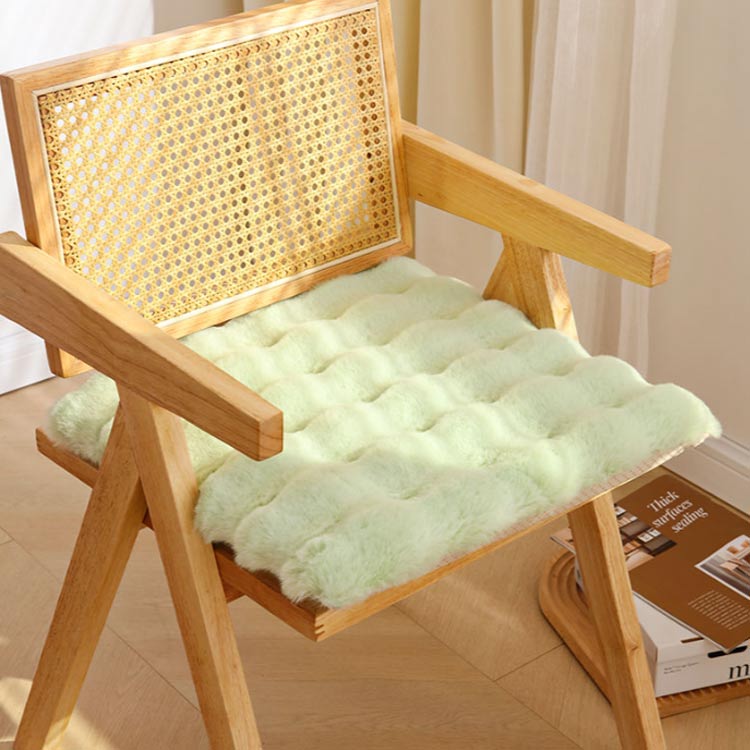 チェアクッション ふわふわ 45×45cm 座布団 滑り止め 椅子用 シートクッション フ...