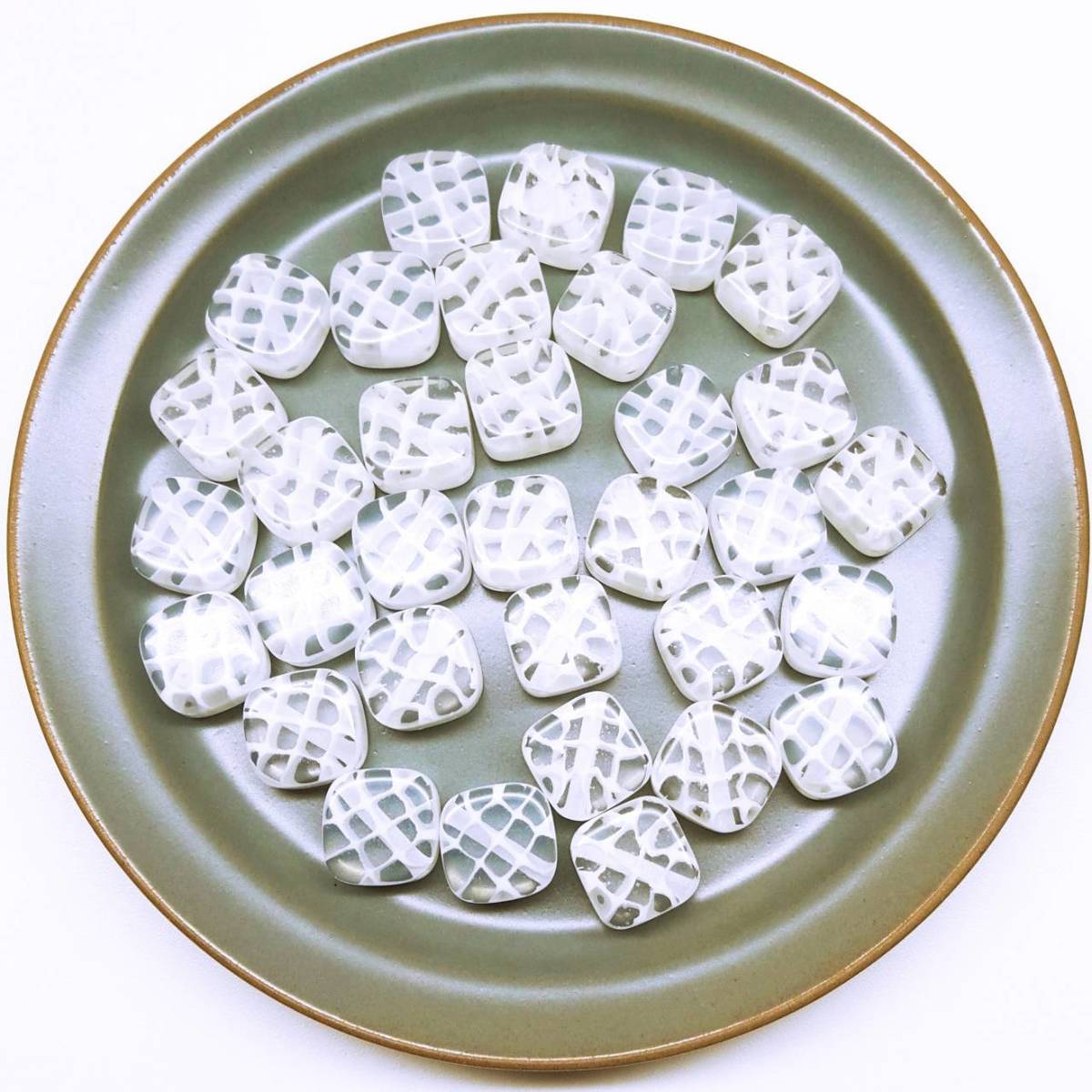 【道後雑貨店】4個 ※クリアパーツ　ハンドメイド アクセサリーパーツ アクリルストーン アクリルビーズ..