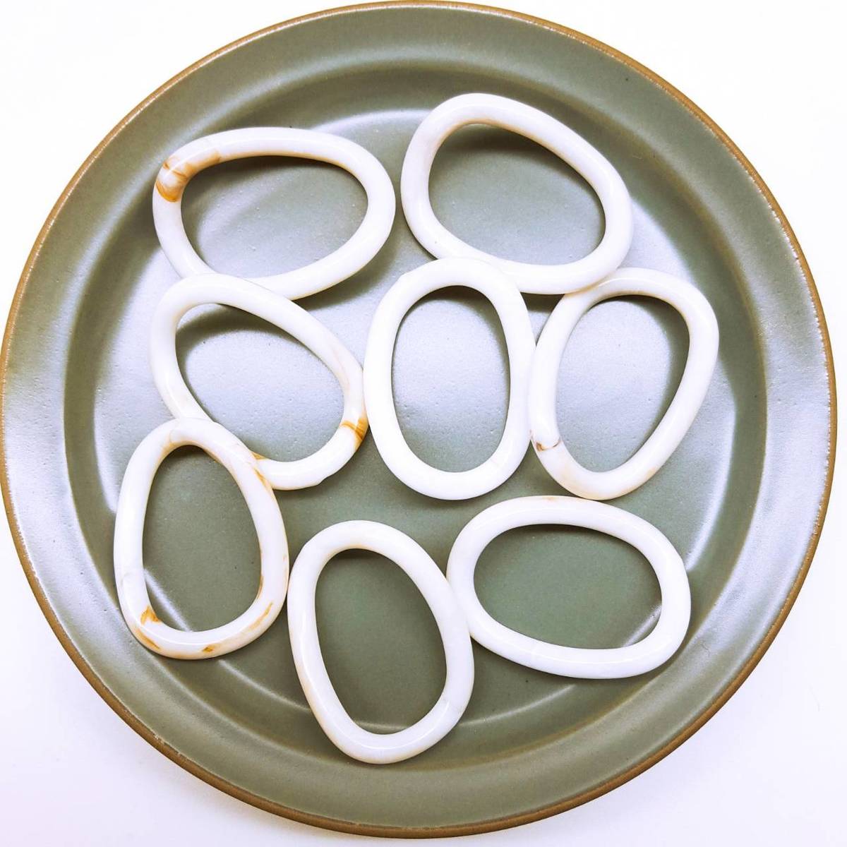 【道後雑貨店】4個 ※道後雑貨店オリジナル　ハンドメイド アクセサリーパーツ アクリルストーン アクリ..