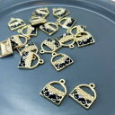 【道後雑貨店】4個 ※ハンドバック型チャーム 期間限定セール 240→200 ハンドメイド アクセサリーパーツ アクリルストーン アクリルビーズ チャーム レ...