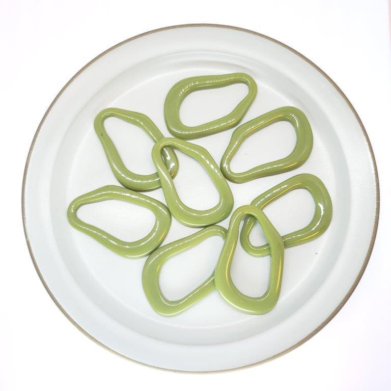 【道後雑貨店39】6個 ※変形パーツ カーキ☆パーツ ハンドメイド アクセサリーパーツ アクリルストーン ..