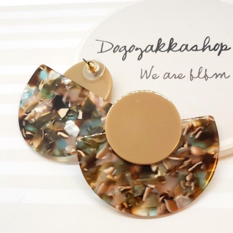 【道後雑貨店】1ペア ☆半円大理石風アクリルピアス インポート ピアス/ピアス土台　ハンドメイド アク..