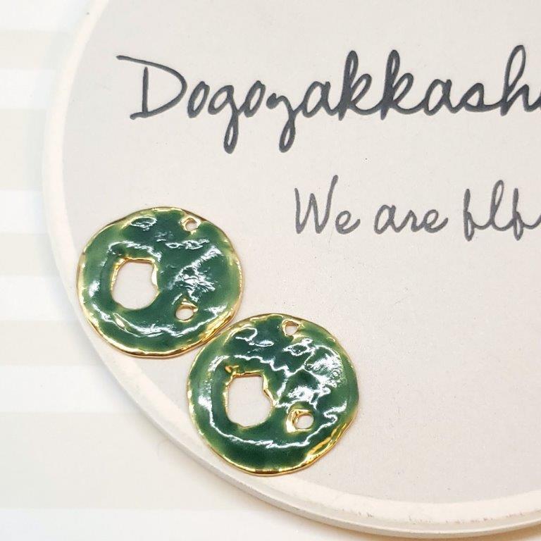 【道後雑貨店】4個 　合金パーツ　グリーン　 ハンドメイド アクセサリーパーツ アクリルストーン アク..