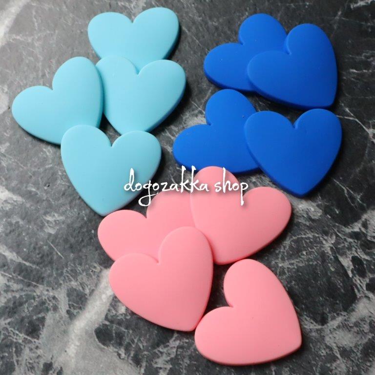 【道後雑貨店】 6個☆大ぶりマットカラーハート型ラバーカボション（アクリルにラバー加工ではなく柔らかいラバー素材です）