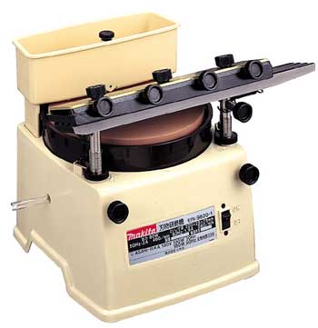 【マキタ】刃物研磨機《98201》刃長300mm迄の各種刃物が出来るガイド付！