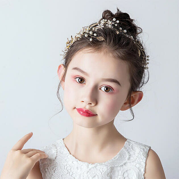 Rakuten - 子供髪飾り 花 リーフ パール 小花モチーフ カチューシャ ウエディング ヘッドドレス フラワーティアラ 女の子用　髪飾り 子供 ピアノ発表会　 ヘアアクセサリー　七五三撮影アクセサリー　結婚式 卒業式コンクール パーティー　小物