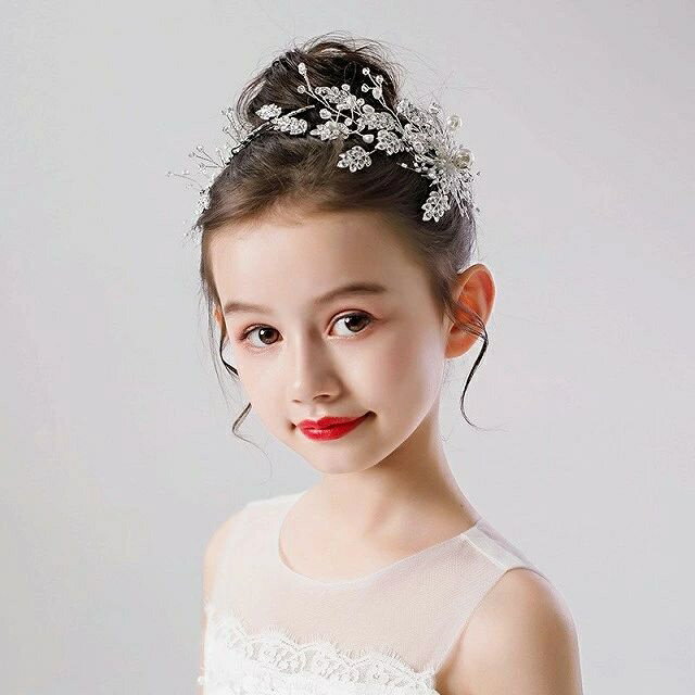 【送料無料】子供髪飾り 花 リーフ パール 小花モチーフ カチューシャ ウエディン...