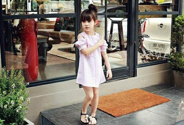 Rakuten - 【在庫処分セール】【送料無料】子供ワンピース　女の子レースドレス　女の子ドレス　女の子夏服　子供服　スカート　ブルー　ピンク　100cm〜130cm