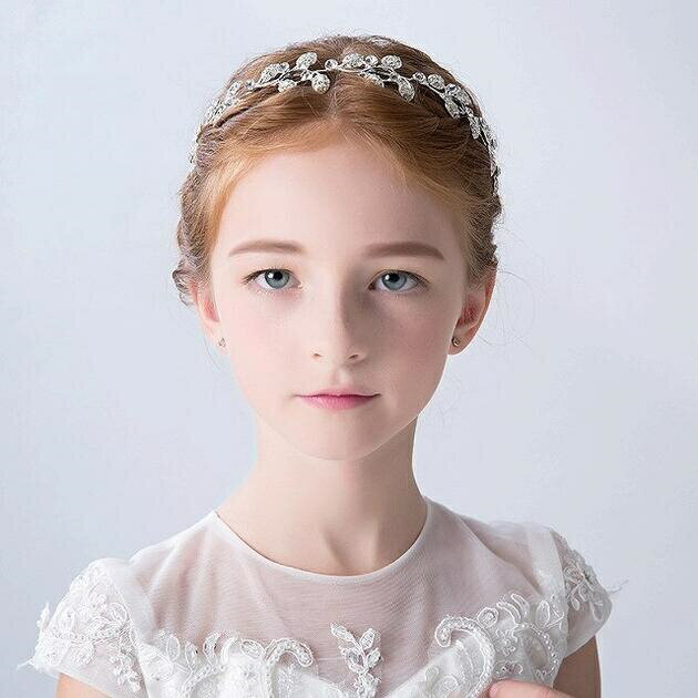 Rakuten - 【送料無料】子供髪飾り 花 リーフ パール 小花モチーフ カチューシャ ウエディング ヘッドドレス フラワーティアラ 女の子用　髪飾り 子供 ピアノ発表会　 ヘアアクセサリー 結婚式 入学式 卒業式　コンクール パーティー　女の子用小物　2色　ゴールド　シルバー