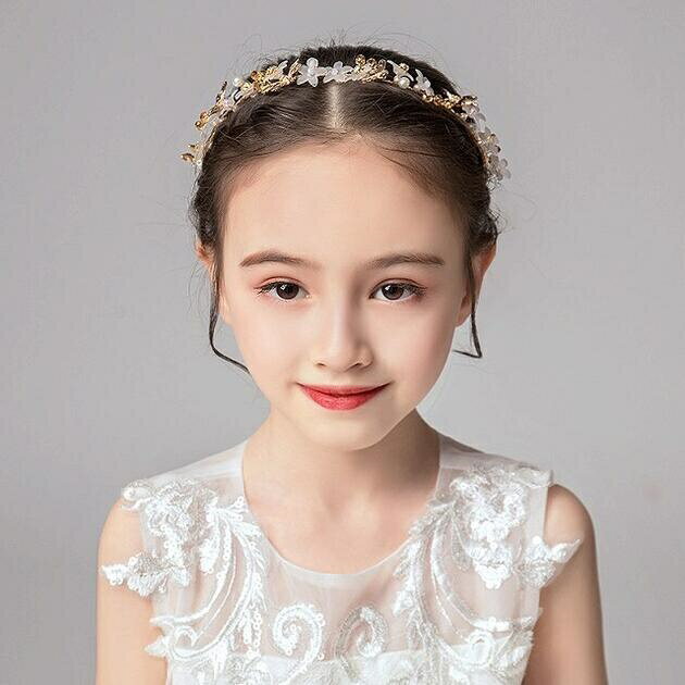 Rakuten - 【送料無料】子供髪飾り 花 リーフ パール 小花モチーフ カチューシャ ウエディング ヘッドドレス フラワーティアラ 女の子用　髪飾り 子供 ピアノ発表会　 ヘアアクセサリー 結婚式 入学式 卒業式　コンクール パーティー　女の子用小物