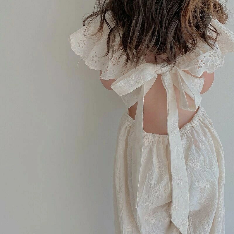 樂天商城 - キッズ　バックオープンレースサロペット　韓国子供服　80cm〜130cm　80　90　100　110　120　130　オールインワン　サロペット　レース　シアー　透け感　バック　バッグ　オープン　リボン　背中あき　背中開き　パンツ　かわいい　可愛い　おしゃれ　夏　サマー　半袖