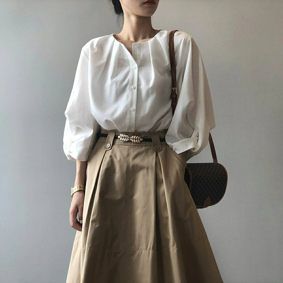 【10%OFFクーポン】2カラー レディース ワイドスリーブブラウス 韓国レディース服 M〜L 限定セール お得 割引 doitstore-10001299 どぅいっとストア サンプル画像2