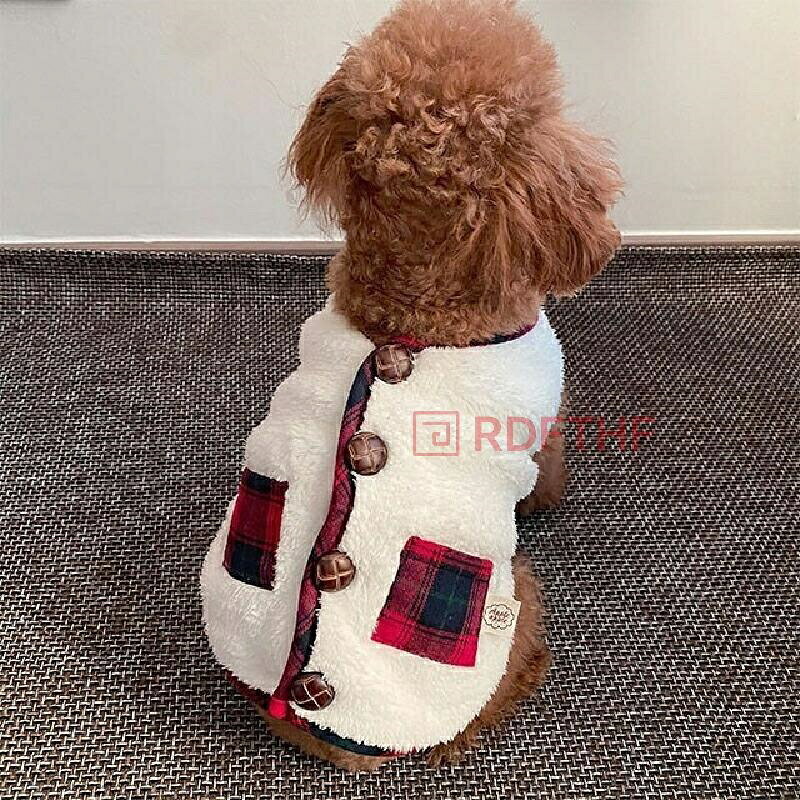 【10%OFFクーポン】ドッグウェア 犬 冬服 ベスト アウター チェク柄 背中開き マフ...