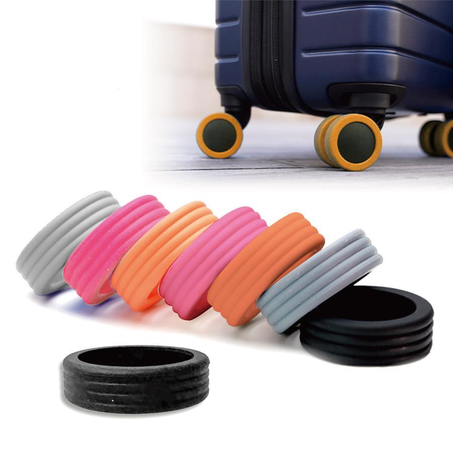 スーツケース キャスターカバー8個セットキャリーバッグの車輪が、凸凹な道路だとすぐにダメになった経験はありませんか？このキャスターカバーを使用することで、車輪の耐久性がアップします。移動中の車輪の音の軽減にもなります。また、旅行から帰った後にキャスターカバーを外すだけで、家の中にすぐに持ち込むことができ便利です。