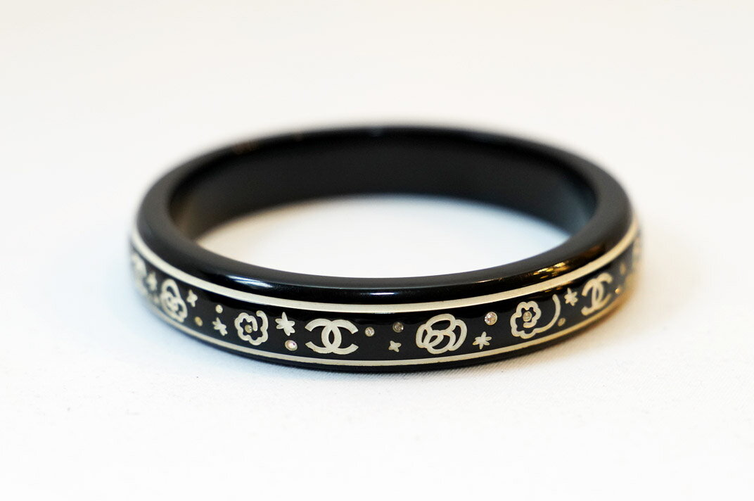 CHANEL(シャネル）ココマーク　ハングル　箱付き【中古】【人気】【お勧め商品】5452.