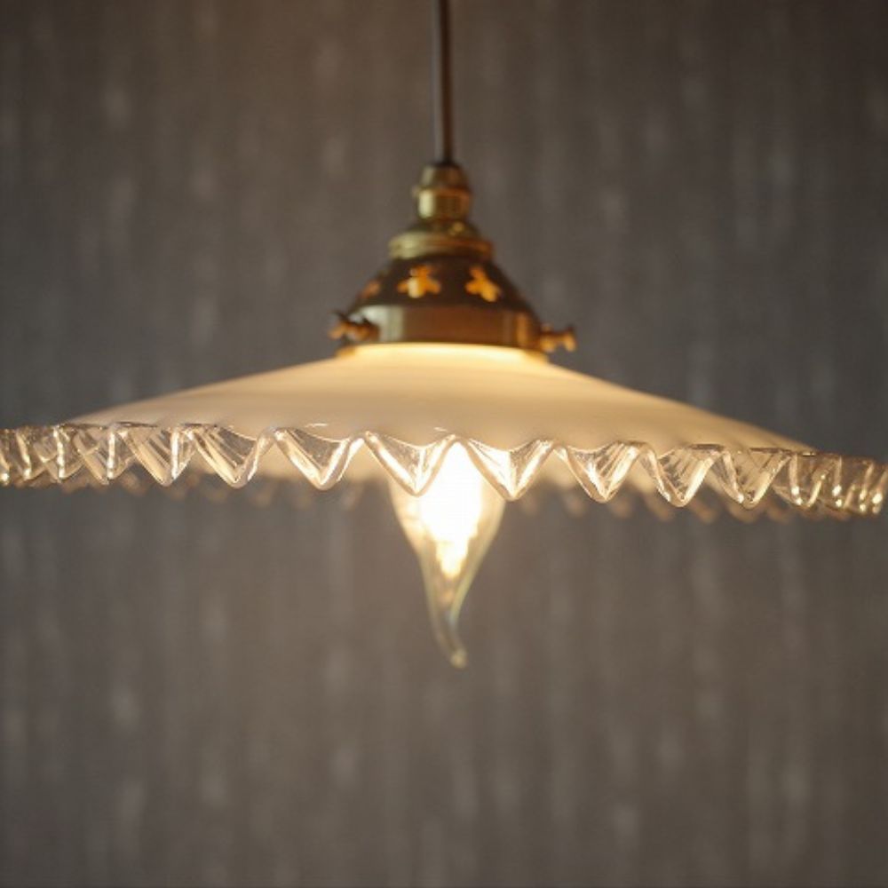 ランプシェード アンティーク フランス 1930年代製 フレンチフリル ランプ シェード 照明 電気 ランプシェード ガラス レトロ 照明器具 インテリア おしゃれ クラシック かわいい 英国雑貨 アンティーク雑貨