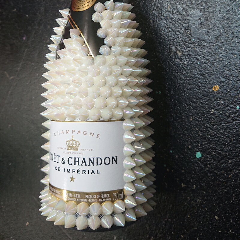 [送料無料]モエ エ シャンドン デコレーションボトル オーロラ ホワイト 750ml×1本[オリジナル ハードボトル セレブ パーティー ギフト プレゼント トゲトゲ ドリアン トゲモエ]