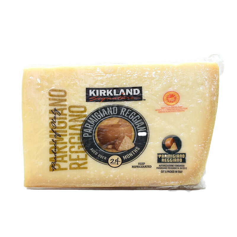 1200年代から製造を行う伝統的なチーズで「イタリアチーズの王様」と呼ばれます。 コクとうま味が濃縮された逸品で、味は間違いなし。24ヶ月の長期熟成によって生まれる白いアミノ酸の結晶も特徴です。 味は間違いなし。あらゆるイタリア料理に使える万能型ハードチーズです。 そのまま食べれば手が止まらなくなるし、隠し味的に他の料理に使っても♪