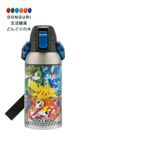 概要 ブランド: スケーター(Skater) 容量: 600 ミリリットル 色: 直飲み600ml 特徴: 12時間保冷 商品の寸法: 8.2幅 x 22.3高さ cm 仕様 サイズ:直径8.2×高さ22.3cm 材質:ステンレス鋼、キャップ・フタ・ベルト:ポリプロピレン、パッキン:シリコーンゴム、カバー:ポリエステル 原産国:中国 商品詳細 ワンタッチで簡単に飲めるステンレスボトル。 ボトルを傾けてもキャップが倒れてこないキャップロック設計。 ショルダーベルトにネームプレートが付いているので、幼稚園や学校にピッタリです。 保冷効力:7度以下(6時間) ※熱いものは入れないでください。 ※食洗機・乾燥機は使用しないでください。 おしゃれでかっこいいデザインのランチグッズ。　大好きな"ポケモン"たちと一緒に毎日のランチタイムを楽しもう。 関連商品 詳細情報 メーカー: スケーター(Skater) 型番: STCH6-69642 素材: ステンレス鋼, ポリプロピレン, シリコーン, ポリエステル 色: 直飲み600ml サイズ: 600 ml その他 機能: 12時間保冷 製品サイズ: 22.3 cm x 8.2 cm x 8.2 cm 梱包サイズ: 23.1 cm x 10 cm x 9.9 cm 商品重量: 350 g 梱包重量: 400 g お手入れ: 手洗いのみ ブランド名: スケーター(Skater) 容量: 600 ml