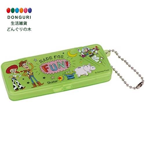 【200円クーポン】 SKATER スケーター 絆創膏 ケース 薬入れ 薬ケース 綿棒 アクセサリー 小物入れ トラベル チェーン付 ディズニー トイ ストーリ...