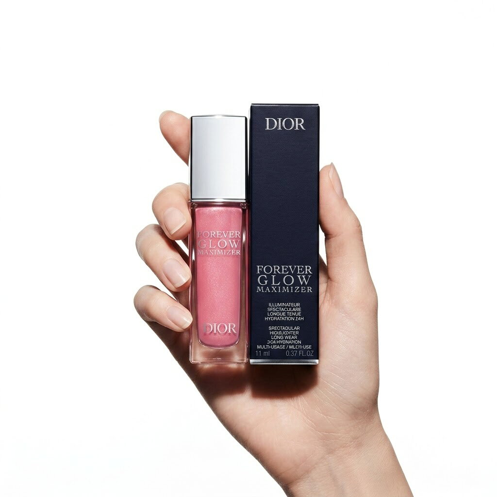 商品情報商品名DIOR/ディオールスキン フォーエヴァー グロウ マキシマイザー 212 チュチュ/630 サンバースト/100 シュガー アイシング/001 アブラカダディオール/0 ライラック商品説明光をとらえて肌の質感、トーン、顔立ちまで美しく。長時間つづく濡れたようなツヤと輝き。マルチユースな新リキッドハイライター。まばゆいほどのリキッドライトをボトルに閉じ込めた、濡れたようなツヤと輝き。24時間*1、うるおいを感じる至福のテクスチャー。92%*2自然由来成分配合。薄付きで高密着なロングラスティング処方で、ハイライターとしてはもちろんツヤを仕込む下地、チークとしてもご使用いただけます。メイクアップの可能性を広げる、マルチユースな色で登場。特にパーリーは、圧倒的なきらめきを放ちながら肌に溶け込むようになじみ、透明感と明るさをプラスします。メイク直しとしても使用いただける、ポーチの中のマストハブアイテムです。*1データ取得済み(当社調べ。効果には個人差があります)*2自然由来指数92%。ISO16128準拠生産国フランスブランドDIOR(ディオール)広告文責東信商事株式会社078-599-9482