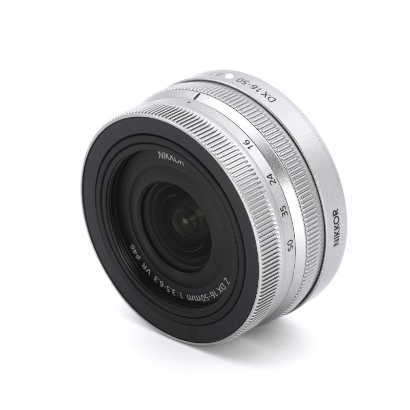 Rakuten - Nikon 標準ズームレンズ NIKKOR Z DX 16-50mm f/3.5-6.3 VR シルバー Zマウント DXレンズ NZDXVR16-50SL