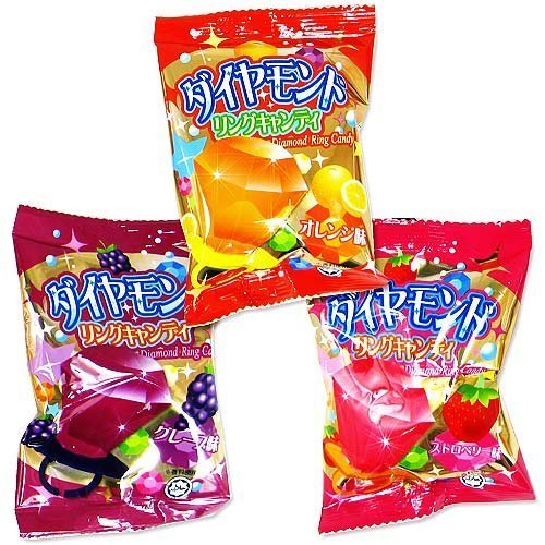 商品情報商品の説明大人気の駄菓子で、子どもがワクワクする指輪型のアメちゃん♪ グレープ、ストロベリー、オレンジの3つの味が個包装で入っています。 カラフルなパッケージに画期的な食べ方で、イベントなどで大活躍の予感！！主な仕様 大人気の駄菓子で、子どもがワクワクする指輪型のアメちゃん♪グレープ、ストロベリー、オレンジの3つの味が個包装で入っています。カラフルなパッケージに画期的な食べ方で、イベントなどで大活躍の予感！！