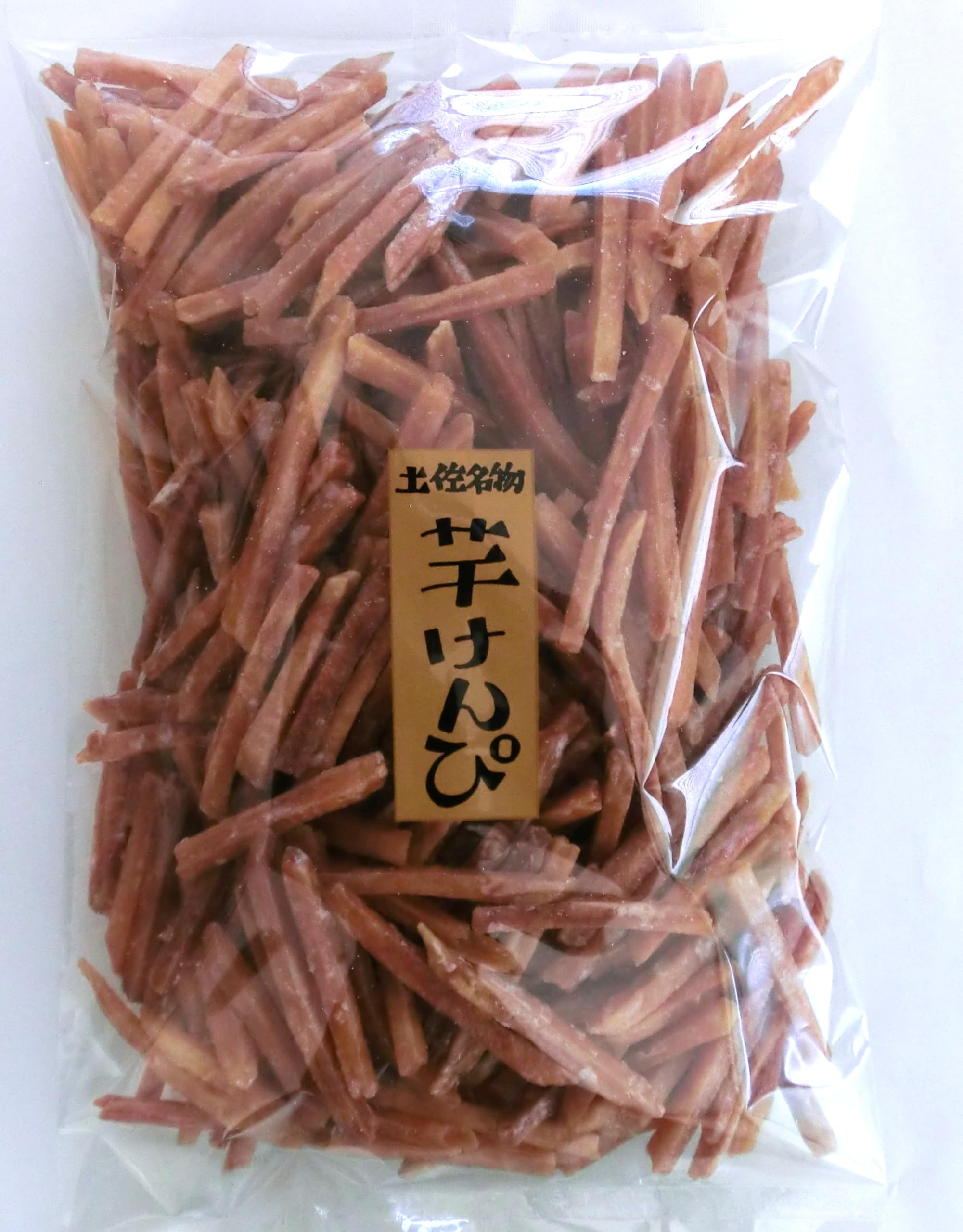 商品情報商品の説明商品紹介 国内産のさつま芋を100％使用、スティック状にカットし、油でカリッと揚げ、糖蜜で美味しく仕上げました。昔ながらの製法で、さつま芋、砂糖、植物油脂のみとシンプルな原材料を使用して製造いたしております。昔から親しまれているさつま芋のお菓子で、素材本来の味を生かした、お茶請けにもぴったりなほんのり甘いお菓子です。 原材料・成分 さつま芋・砂糖・植物油脂（菜種油・パーム油）主な仕様 ブランド：横山食品さつま芋・砂糖・植物油脂（菜種油・パーム油）1kgbr原産国：日本