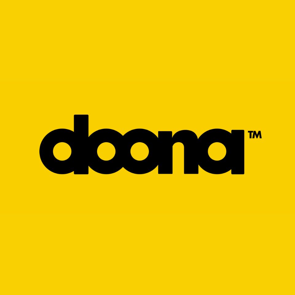 美品 日本正規品 doona ＋ ドゥーナ 特別限定モデル リミテッドゴールド 71u66saa5dL._AC_SY200_QL15_.jpg