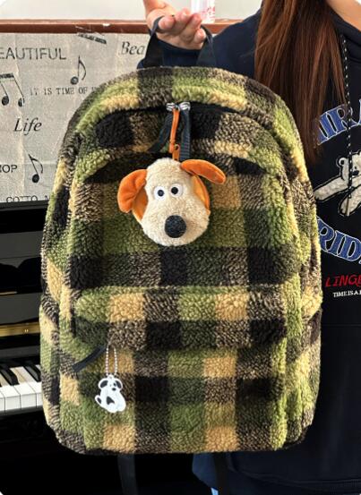 Rucksacks, Day Packs - ビッグ リュック A4 男子 メンズ チェック柄 大容量 収納 女子 可愛い 学生 部活 通学 韓国 通勤 レディース 3色 ふわふわ 軽量 ボックス リュックサック バッグ おしゃれ ポケット カラフル ボア 大きい