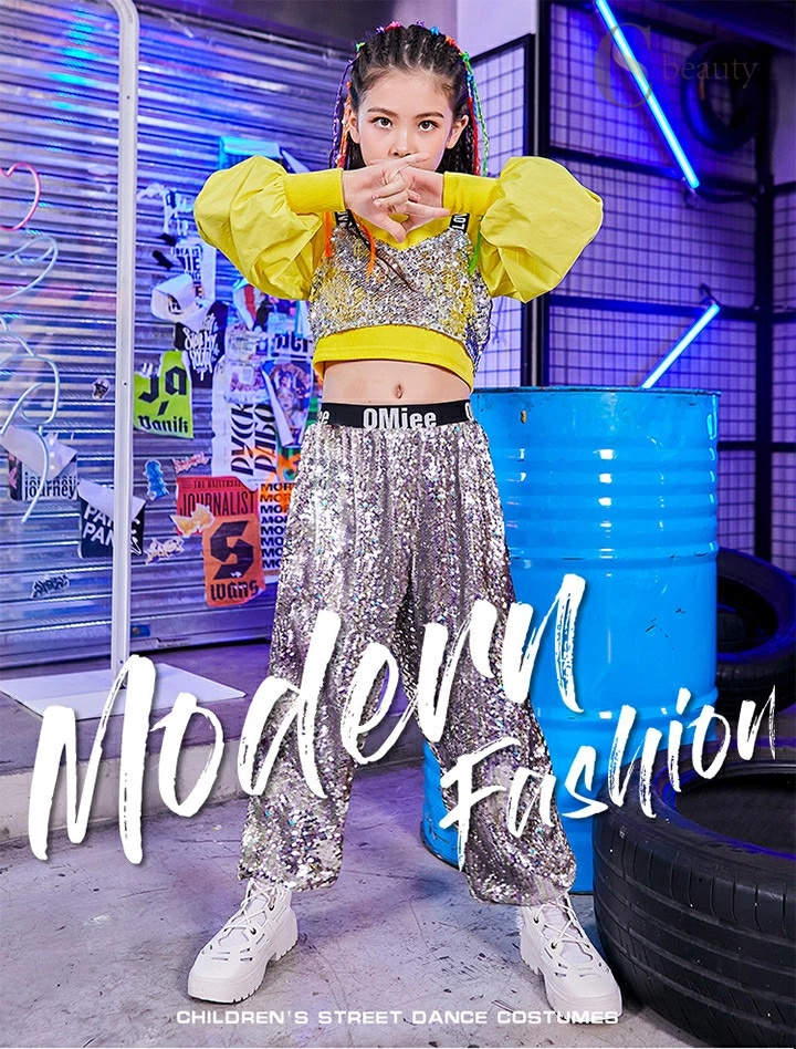 livemartのキッズダンス衣装 子供服 派手 シルバー 女の子 演出服 ダンス 上下 銀 レッスン着 スパンコール 衣装 衣装 ステージ衣装 キラキラ 長ズボン ヘソ出し ショートパンツ セットアップヒップホップ パンツ ジャズダンス イエロー 韓国風 ガールズ パンツ チアガール｜アングル2