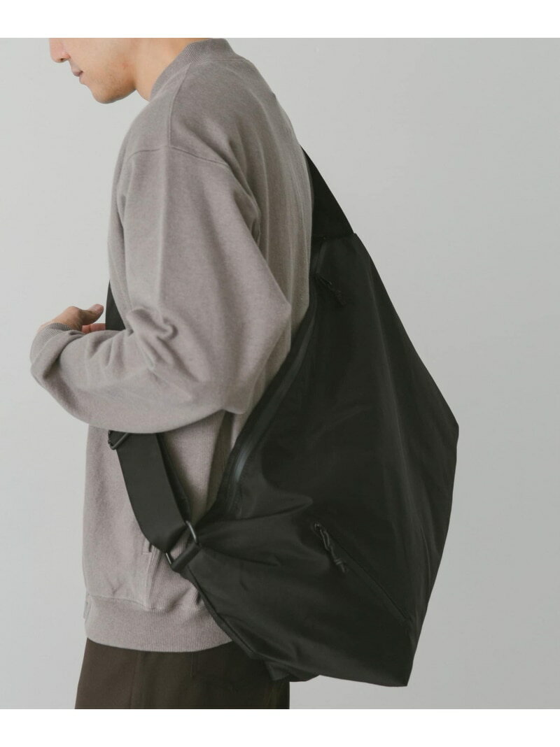 『別注』『撥水』YAKPAK*DOORS SHOULDER BAG URBAN RESEARCH DOORS アーバンリサーチドアーズ バッグ ショルダーバッグ ブラック グレー【送料無料】[Rakuten Fashion]のサムネイル