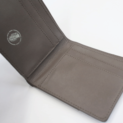 メール便対応【GRENADE グレネード】BOMB LEATHER WALLET-グレネード二つ折り財布- カラー:BROWN(茶)(grenade メンズ 財布 二つ折り財布)