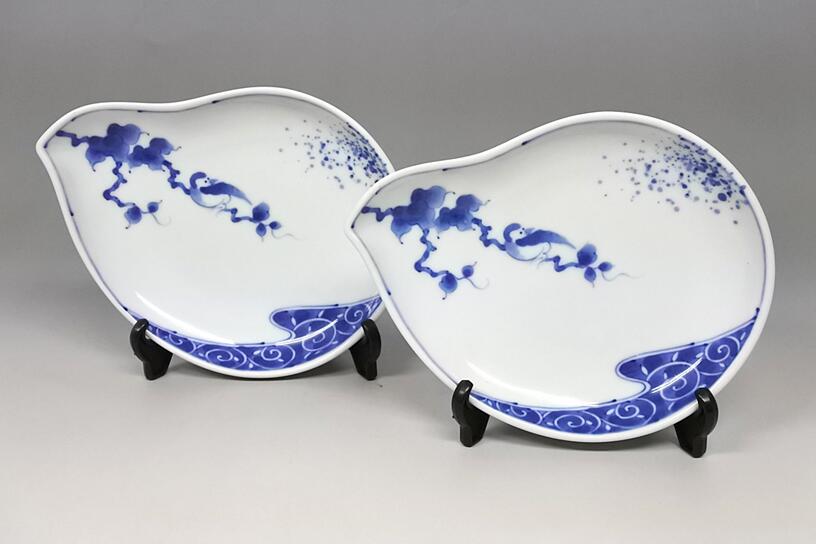 Rakuten - 有田焼 藍楽 小皿 ペア かわいい 花鳥皿 多用皿 プレート 和食器 うつわ 中皿 取り皿 モダン おしゃれ ペアセット オシャレ プレゼント 日本製 ケーキ皿