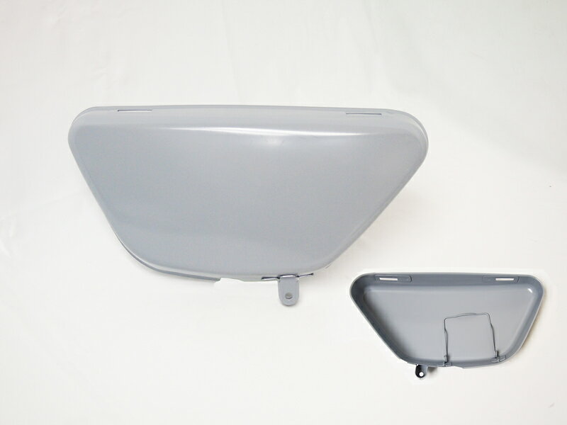 サイドカバー　左（鉄製）