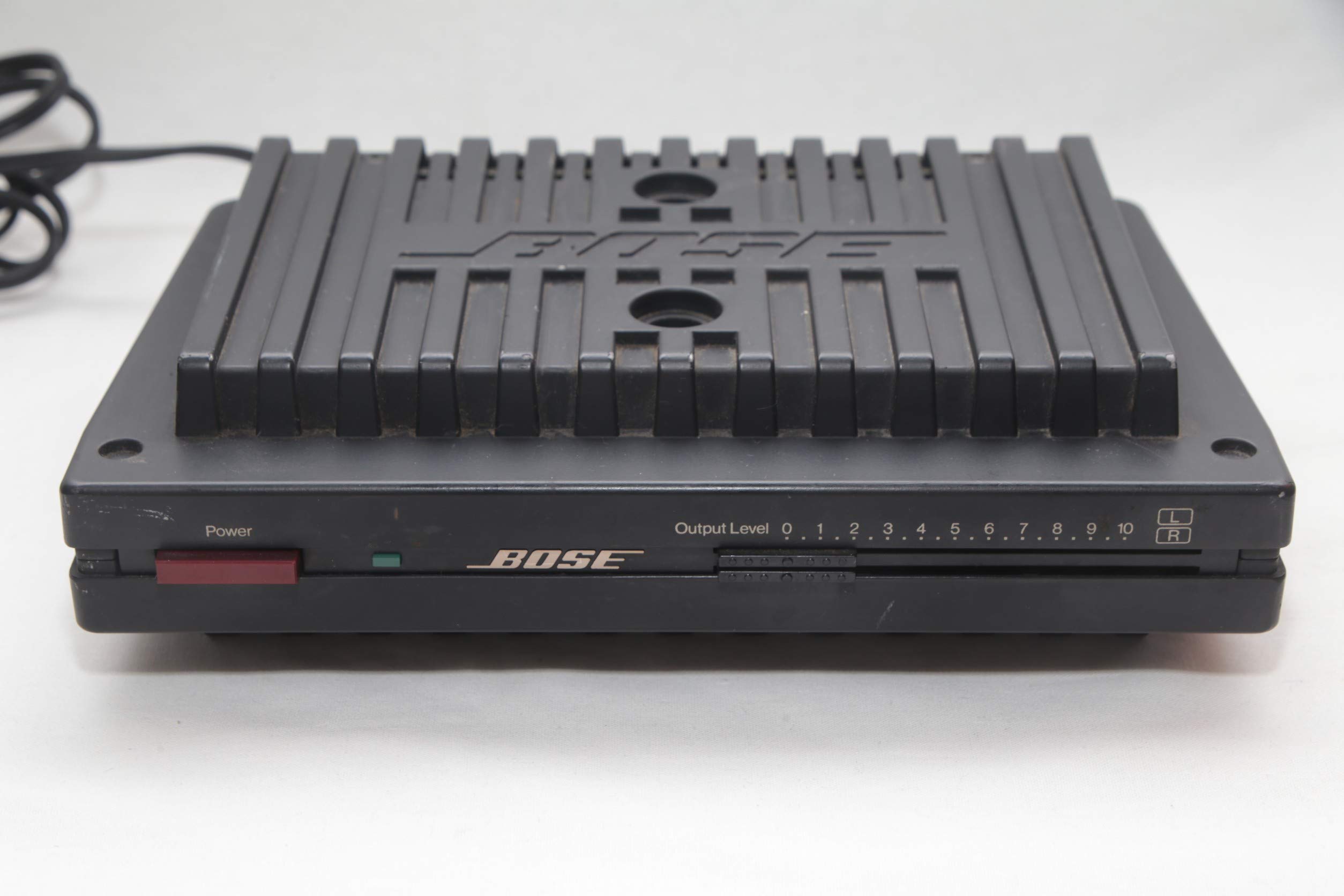 【中古】【非常に良い】Bose パワーアンプ 1705II