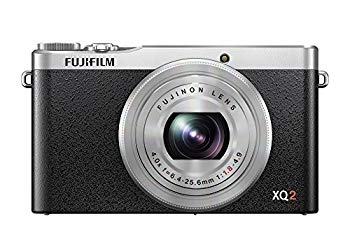 【中古 良品】FUJIFILM デジタルカメラ XQ2 シルバー XQ2S【メーカー名】富士フイルム【メーカー型番】XQ2S【ブランド名】富士フイルム【商品説明】FUJIFILM デジタルカメラ XQ2 シルバー XQ2SFUJIFILM XQ2 シルバー当店では初期不良に限り、商品到着から7日間は返品を 受付けております。・万が一、品切れの場合は2週間程度でお届け致します。ご注文からお届けまで1、ご注文⇒ご注文は24時間受け付けております。2、注文確認⇒ご注文後、当店から注文確認メールを送信します。3、在庫確認⇒国内在庫：3〜5日程度でお届け。　海外在庫：2週間程度でお届け。""　※中古品は受注後に、再メンテナンス、梱包しますので　お届けまで3日〜7日程度とお考え下さい。""　※在庫切れの場合はご連絡させて頂きます。4、入金確認⇒前払い決済をご選択の場合、ご入金確認後、配送手配を致します。5、出荷⇒配送準備が整い次第、出荷致します。配送業者、追跡番号等の詳細をメール送信致します。6、到着⇒出荷後、1〜3日後に商品が到着します。　※離島、北海道、九州、沖縄は遅れる場合がございます。予めご了承下さい。
