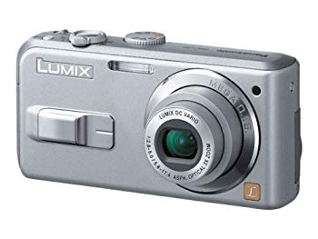 【中古 良品】Panasonic デジタルカメラ LUMIX DMC-LS2-S シルバー【メーカー名】パナソニック【メーカー型番】DMC-LS2-S【ブランド名】パナソニック(Panasonic)【商品説明】Panasonic デジタルカメラ LUMIX DMC-LS2-S シルバー当店では初期不良に限り、商品到着から7日間は返品を 受付けております。・万が一、品切れの場合は2週間程度でお届け致します。ご注文からお届けまで1、ご注文⇒ご注文は24時間受け付けております。2、注文確認⇒ご注文後、当店から注文確認メールを送信します。3、在庫確認⇒国内在庫：3〜5日程度でお届け。　海外在庫：2週間程度でお届け。""　※中古品は受注後に、再メンテナンス、梱包しますので　お届けまで3日〜7日程度とお考え下さい。""　※在庫切れの場合はご連絡させて頂きます。4、入金確認⇒前払い決済をご選択の場合、ご入金確認後、配送手配を致します。5、出荷⇒配送準備が整い次第、出荷致します。配送業者、追跡番号等の詳細をメール送信致します。6、到着⇒出荷後、1〜3日後に商品が到着します。　※離島、北海道、九州、沖縄は遅れる場合がございます。予めご了承下さい。