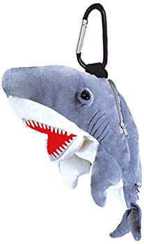 ガオー ぬいぐるみ ポーチ サメ【メーカー名】ユニック【メーカー型番】4549480000000【ブランド名】ユニック【商品説明】ガオー ぬいぐるみ ポーチ サメ本体サイズ:H25×W12cmご注意:実際の商品では多少色の誤差生じる場合がございます。ご了承下さい。当店では初期不良に限り、商品到着から7日間は返品を 受付けております。品切れの場合は2週間程度でお届け致します。ご注文からお届けまで1、ご注文⇒24時間受け付けております。2、注文確認⇒当店から注文確認メールを送信します。3、在庫確認⇒中古品は受注後に、再メンテナンス、梱包しますので　お届けまで3日〜10日程度とお考え下さい。4、入金確認⇒前払い決済をご選択の場合、ご入金確認後、配送手配を致します。5、出荷⇒配送準備が整い次第、出荷致します。配送業者、追跡番号等の詳細をメール送信致します。6、到着⇒出荷後、1〜3日後に商品が到着します。当店はリサイクル専門店につき一般のお客様から買取しました中古扱い品です。