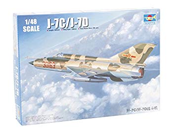 【中古】(未使用・未開封品)　トランペッター 1/48 中国空軍 J-7C/D 多用途戦闘機 0pbj0lf