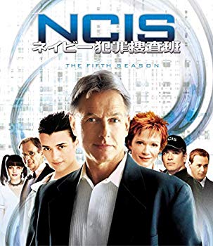 NCIS ネイビー犯罪捜査班 シーズン5(トク選BOX) [DVD]【メーカー名】パラマウント【メーカー型番】【ブランド名】【商品説明】NCIS ネイビー犯罪捜査班 シーズン5(トク選BOX) [DVD]当店では初期不良に限り、商品到着から7日間は返品を 受付けております。品切れの場合は2週間程度でお届け致します。ご注文からお届けまで1、ご注文⇒24時間受け付けております。2、注文確認⇒当店から注文確認メールを送信します。3、在庫確認⇒中古品は受注後に、再メンテナンス、梱包しますので　お届けまで3日〜10日程度とお考え下さい。4、入金確認⇒前払い決済をご選択の場合、ご入金確認後、配送手配を致します。5、出荷⇒配送準備が整い次第、出荷致します。配送業者、追跡番号等の詳細をメール送信致します。6、到着⇒出荷後、1〜3日後に商品が到着します。当店はリサイクル専門店につき一般のお客様から買取しました中古扱い品です。