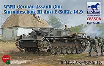 【中古】(未使用・未開封品)　ブロンコモデル 1/35 ドイツ III号突撃砲 E型 プラモデル CB35118 0pbj0lf