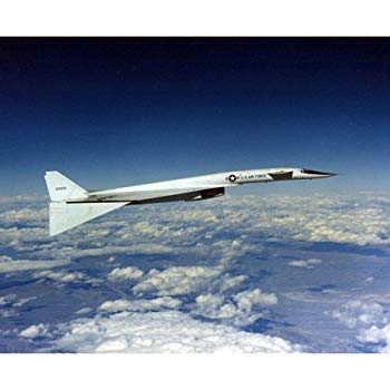 【中古】【非常に良い】タミヤ イタレリ 1/72 飛行機シリーズ 1/72 XB-70 超音速爆撃機 38082 プラモデル 2mvetro