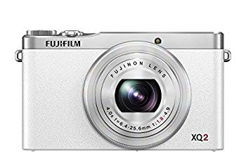 FUJIFILM XQ2