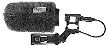 【状態　非常に良い】(中古品)【国内正規品】 Rycote 15cm Classic-Softie Kit (19/22)【メーカー名】Rycote【メーカー型番】33342【ブランド名】Rycote【商品説明】【国内正規品】 Rycote 15cm Classic-Softie Kit (19/22)マイク径19?22mm 奥行15cm ソフティフロントショックガンマイク用ピストルグリップ、XLR- XLR(3ピン)マイク(直径4.8mm)ケーブル同梱国内正規品当店では初期不良に限り、商品到着から7日間は返品を 受付けております。品切れの場合は2週間程度でお届け致します。ご注文からお届けまで1、ご注文⇒24時間受け付けております。2、注文確認⇒当店から注文確認メールを送信します。3、在庫確認⇒中古品は受注後に、再メンテナンス、梱包しますので　お届けまで3日〜10日程度とお考え下さい。4、入金確認⇒前払い決済をご選択の場合、ご入金確認後、配送手配を致します。5、出荷⇒配送準備が整い次第、出荷致します。配送業者、追跡番号等の詳細をメール送信致します。6、到着⇒出荷後、1〜3日後に商品が到着します。当店はリサイクル専門店につき一般のお客様から買取しました中古扱い品です。ご来店ありがとうございます。