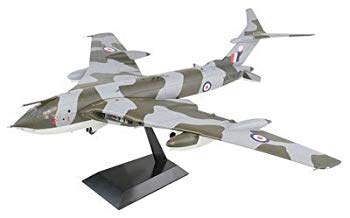 【中古】ピットロード 1/144 英国空軍戦略爆撃機 ビクター B.2 エッチングパーツ付 w17b8b5