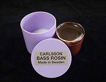 【状態　非常に良い】(中古品)CARLSSON(カールソン) コントラバス用松脂【メーカー名】カールソン【メーカー型番】CRS【ブランド名】カールソン【商品説明】CARLSSON(カールソン) コントラバス用松脂この度はご来店誠に有難うございます！当店では初期不良に限り、商品到着から7日間は返品を受付けております。ご注文後のお客様都合での返品はお受けしておりませんのでご了承ください。他モールとの併売を行っておりますので、万が一売り切れの場合はご連絡させて頂きます。当店の・品は、お客様から買い取りました中古扱い品です。ご注文からお届けまで1、ご注文⇒ご注文は24時間受け付けております。2、注文確認⇒ご注文後、当店から注文確認メールを送信します。3、在庫確認⇒お届けまで3日から10日程度とお考え下さい。商品によってはお取り寄せさせていただきますので、通常よりお時間がかかる場合があります。その際はご連絡させていただきますのでご了承願います。当店は少人数運営のため、電話でのお問い合わせは受け付けておりませんので、メールにてお願い致します。ご来店ありがとうございます。