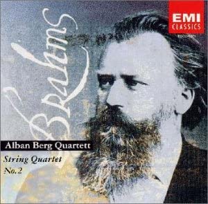 【中古】ブラームス:弦楽四重奏曲第2番 [CD]【メーカー名】0【メーカー型番】0【ブランド名】アルバン・ベルク四重奏団,ブラームス【商品説明】ブラームス:弦楽四重奏曲第2番 [CD]当店では初期不良に限り、商品到着から7日間は返品を 受付けております。他モールとの併売品の為、完売の際はご連絡致しますのでご了承ください。中古品の商品タイトルに「限定」「初回」「保証」「DLコード」などの表記がありましても、特典・付属品・帯・保証等は付いておりません。品名に【import】【輸入】【北米】【海外】等の国内商品でないと把握できる表記商品について国内のDVDプレイヤー、ゲーム機で稼働しない場合がございます。予めご了承の上、購入ください。掲載と付属品が異なる場合は確認のご連絡をさせていただきます。ご注文からお届けまで1、ご注文⇒ご注文は24時間受け付けております。2、注文確認⇒ご注文後、当店から注文確認メールを送信します。3、お届けまで3〜10営業日程度とお考えください。4、入金確認⇒前払い決済をご選択の場合、ご入金確認後、配送手配を致します。5、出荷⇒配送準備が整い次第、出荷致します。配送業者、追跡番号等の詳細をメール送信致します。6、到着⇒出荷後、1〜3日後に商品が到着します。　※離島、北海道、九州、沖縄は遅れる場合がございます。予めご了承下さい。お電話でのお問合せは少人数で運営の為受け付けておりませんので、メールにてお問合せお願い致します。営業時間　月〜金　11:00〜17:00お客様都合によるご注文後のキャンセル・返品はお受けしておりませんのでご了承ください。ご来店ありがとうございます。