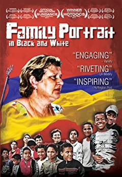 【中古】(未使用・未開封品)Family Portrait in Black & White [DVD]